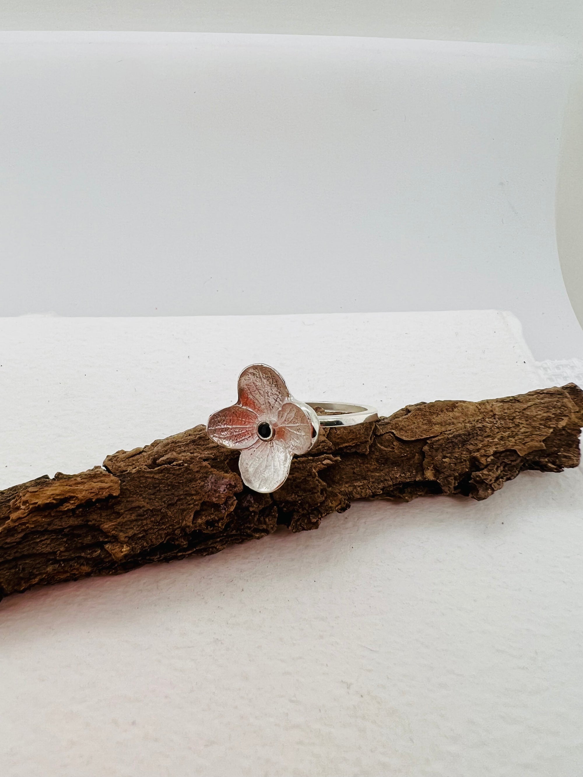 Green Tourmaline Small Hydrangea Ring