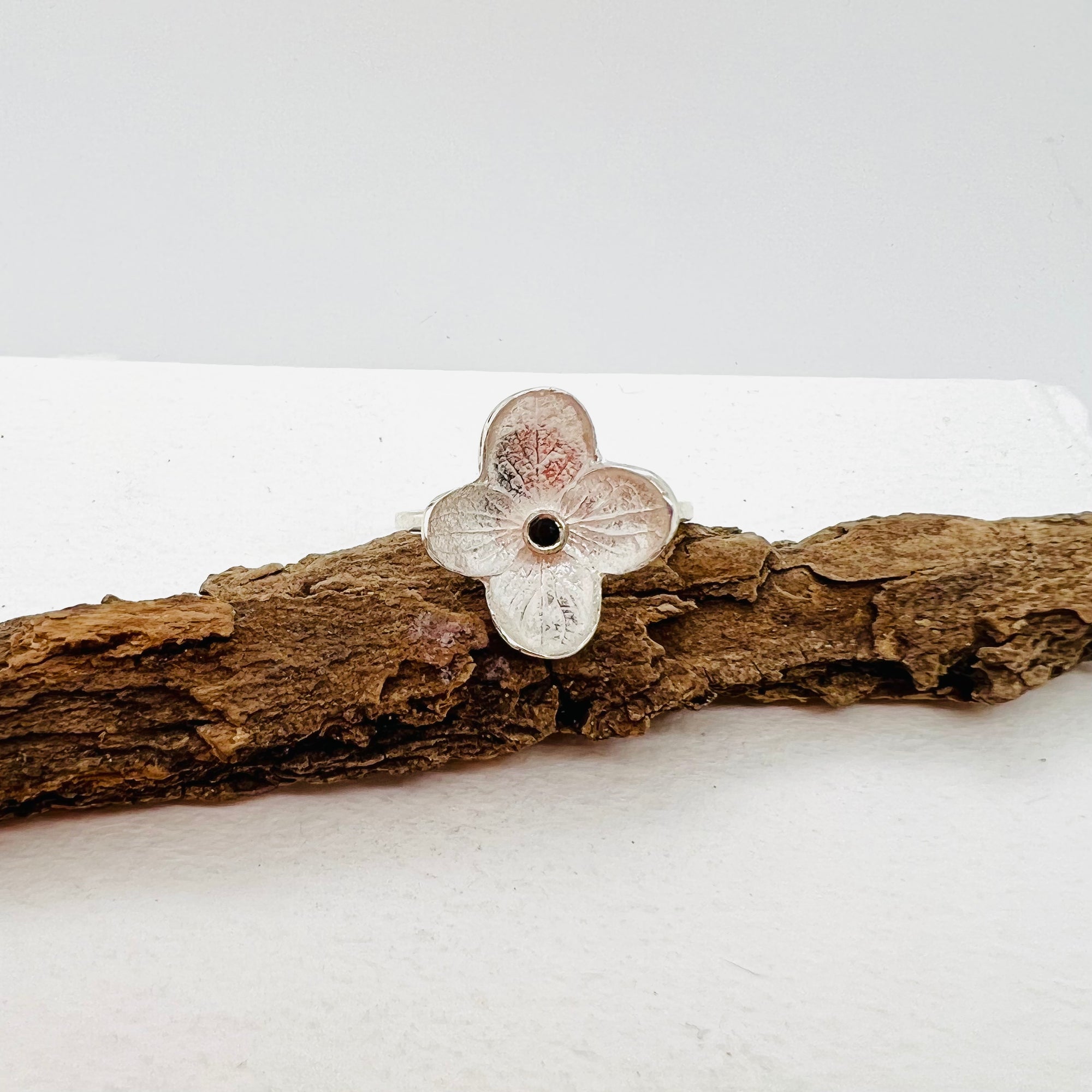 Green Tourmaline Small Hydrangea Ring