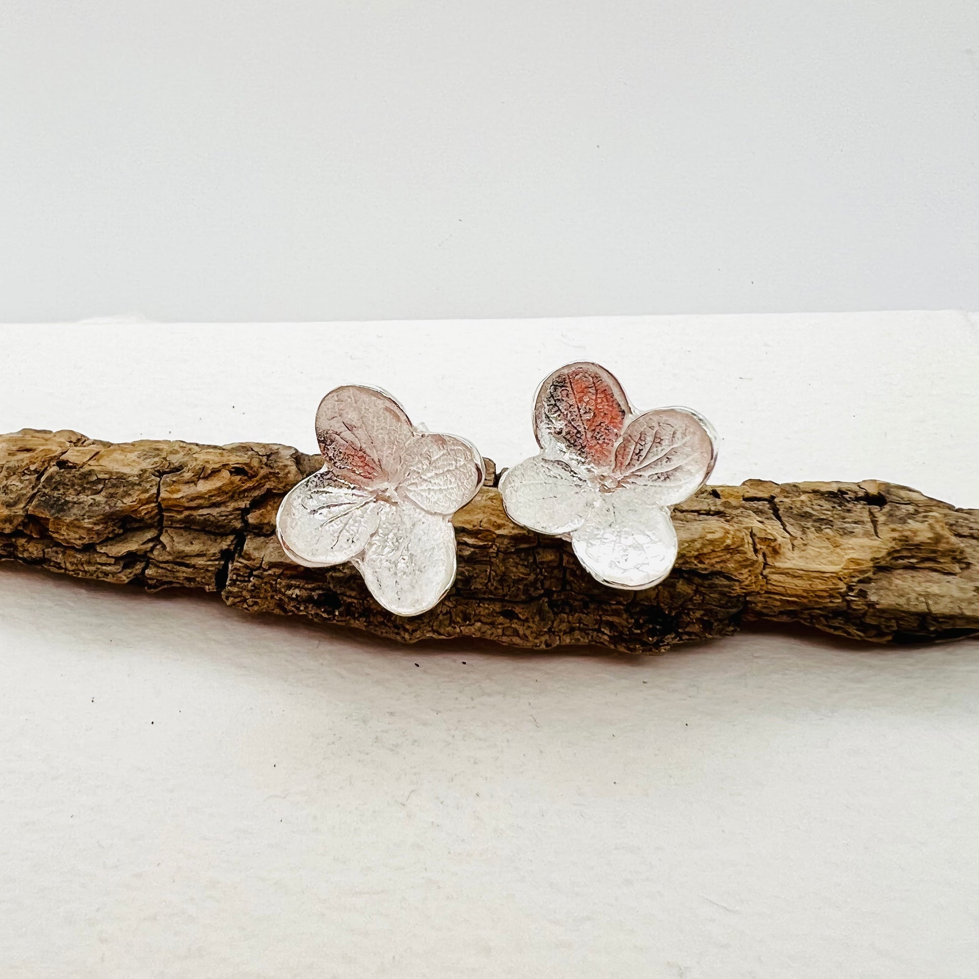 Hydrangea Small Stud Earrings