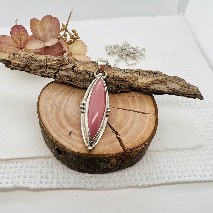 Guava Quartz Long Pendant