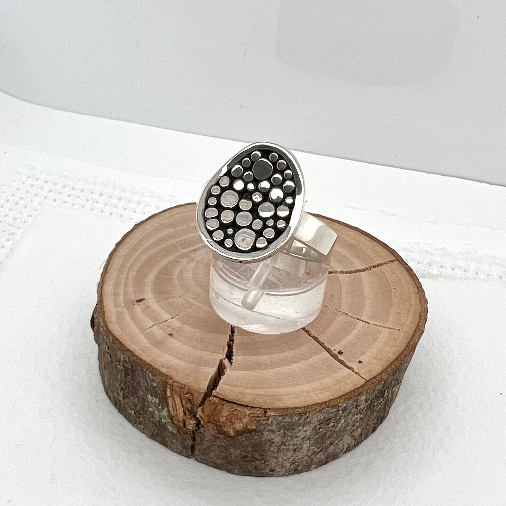 Pebbles Ring Wide Band