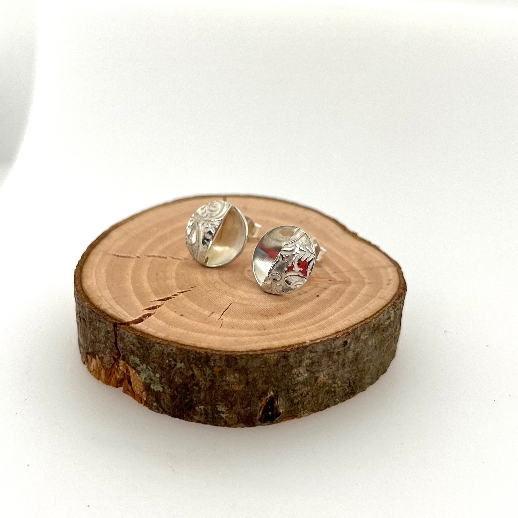 Contrasting Florals Bright Open Circle Studs