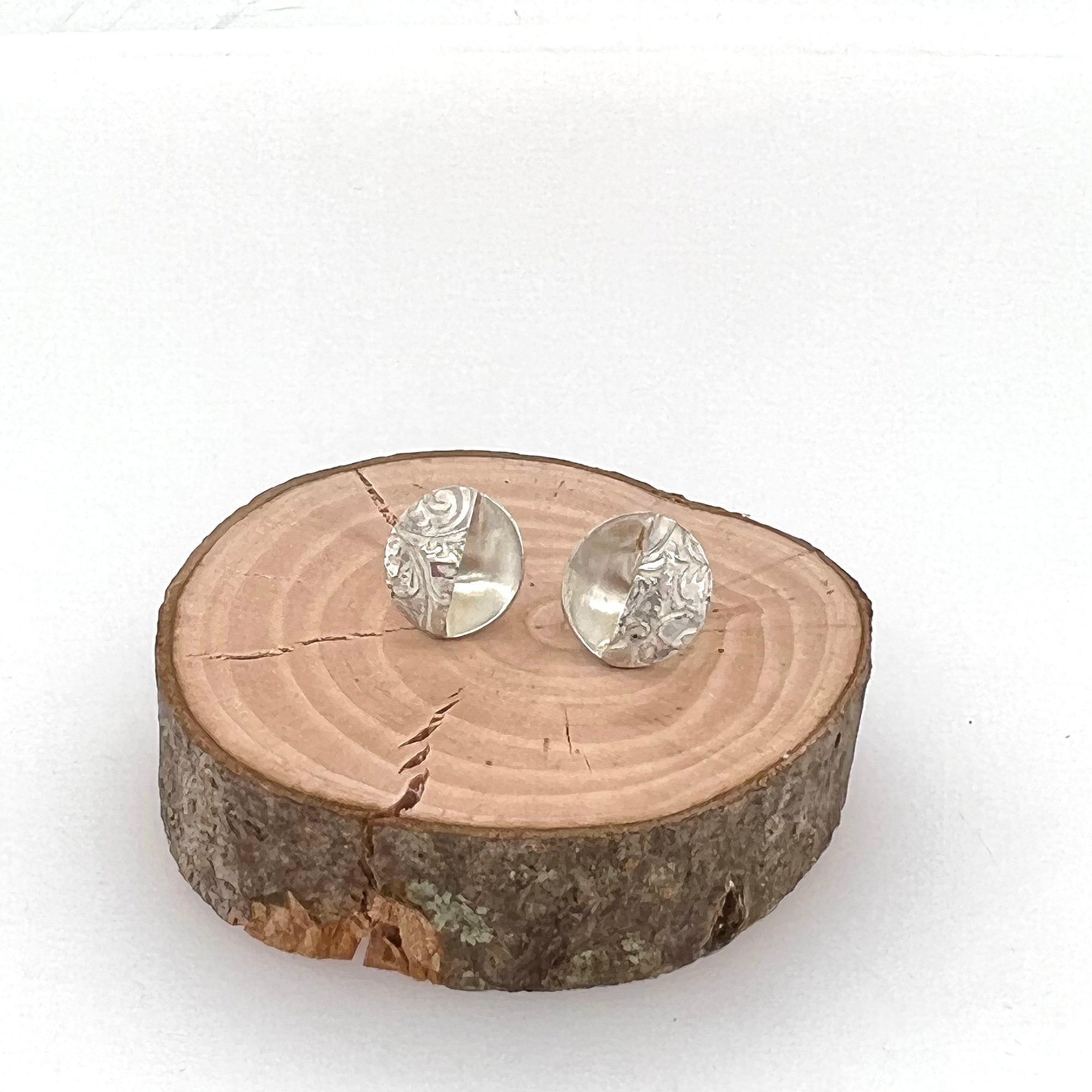 Contrasting Florals Bright Open Circle Studs