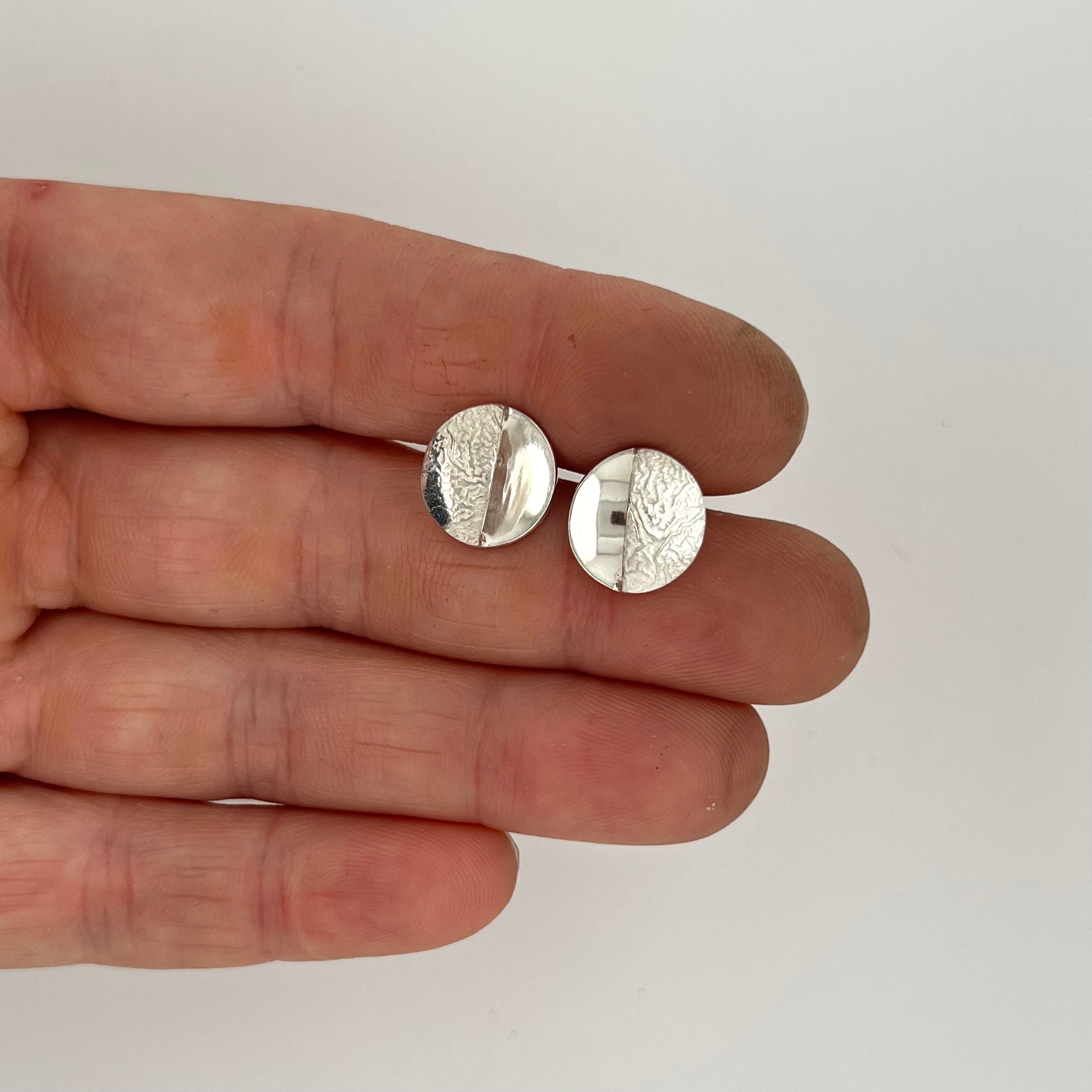 Reticulated Landscapes Open Studs