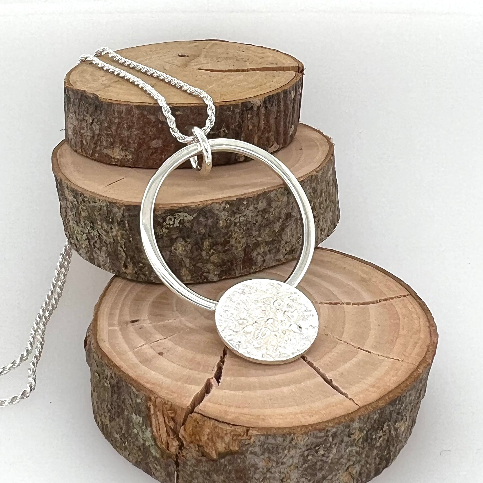 Reticulated Landscape Drop Long Pendant